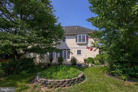 Exterior - 357 Wheatfield Dr, Lititz, PA 17543 photo 8 of 11