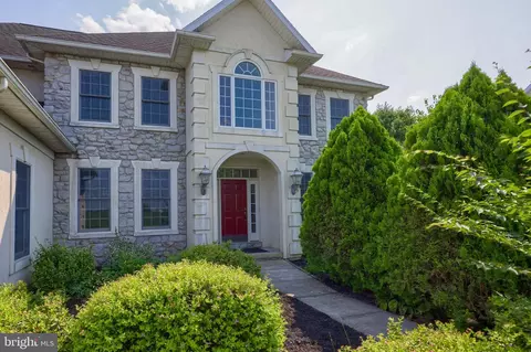 Exterior - 357 Wheatfield Dr, Lititz, PA 17543 photo 5 of 11