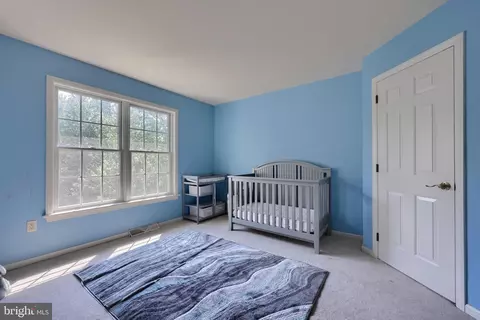 Bedroom - 357 Wheatfield Dr, Lititz, PA 17543 photo 4 of 5
