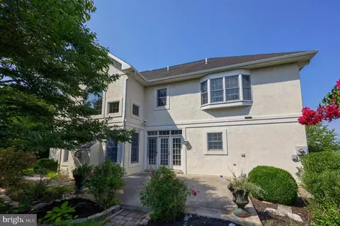 Exterior - 357 Wheatfield Dr, Lititz, PA 17543 photo 6 of 11
