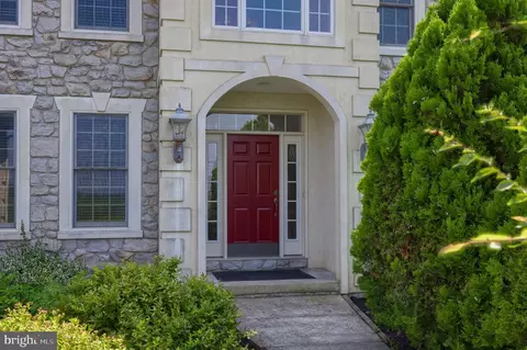 Entry Way - 357 Wheatfield Dr, Lititz, PA 17543 photo 1 of 6