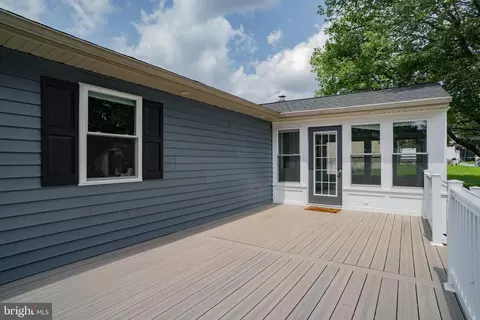 108 Sharona Dr, Lititz, PA 17543 photo 5