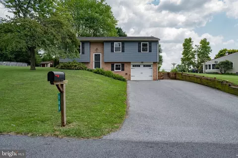 108 Sharona Dr, Lititz, PA 17543 photo 6