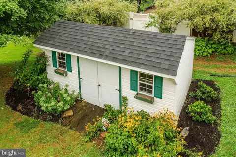 Other - 21 Edgewood Dr, Lititz, PA 17543 photo 1 of 19