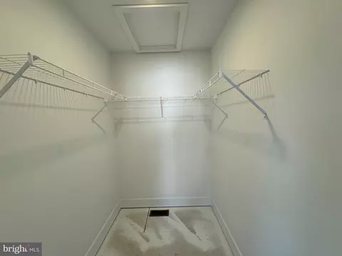 Entry Way - 391 Hensley St, Lititz, PA 17543 photo 3 of 3
