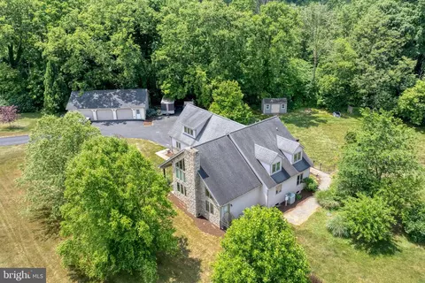 1399 Prospect Rd, Columbia, PA 17512