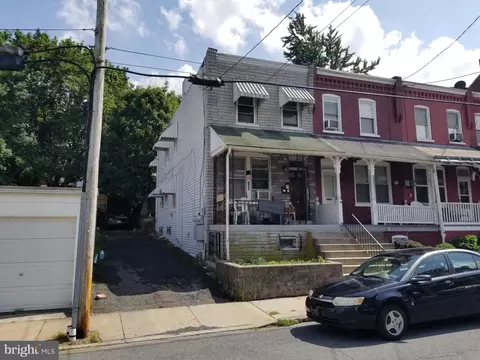 742 E Marion St, Lancaster, PA 17602