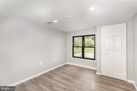 337 N Broad St, Lititz, PA 17543 photo 32