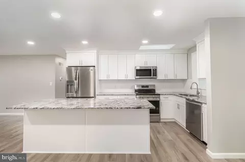 337 N Broad St, Lititz, PA 17543 photo 13