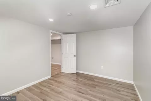 337 N Broad St, Lititz, PA 17543 photo 33