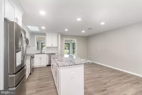 337 N Broad St, Lititz, PA 17543 photo 14
