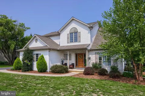 1181 Carmany Rd, Mount Joy, PA 17552