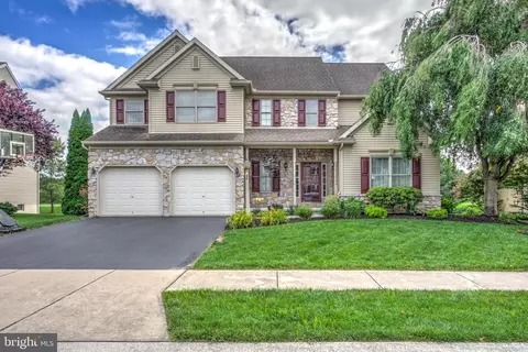 86 Bloomfield Dr, Ephrata, PA 17522