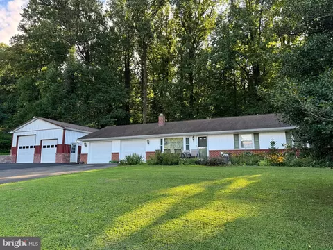406 Red Hill Rd, Pequea, PA 17565