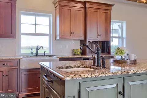 Kitchen - 655 Greider Rd, Mount Joy, PA 17552 photo 10 of 10