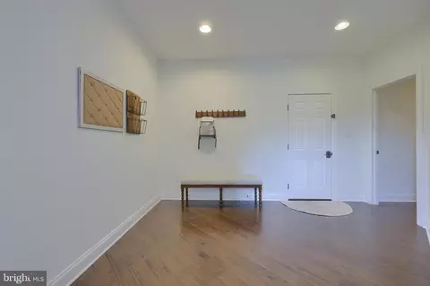 Entry Way - 655 Greider Rd, Mount Joy, PA 17552 photo 13 of 20