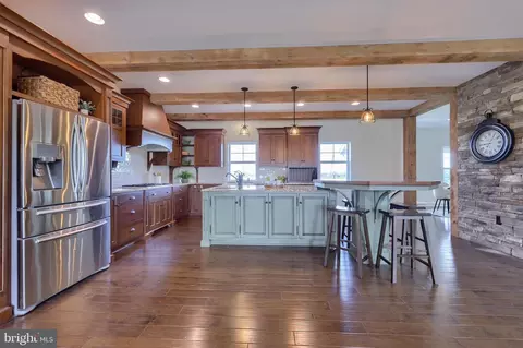 Kitchen - 655 Greider Rd, Mount Joy, PA 17552 photo 7 of 10