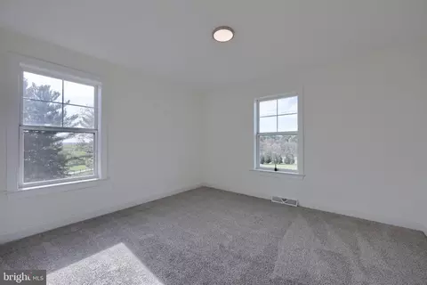 Bedroom - 655 Greider Rd, Mount Joy, PA 17552 photo 5 of 7