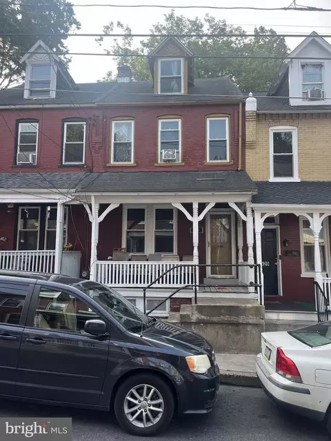 523 Howard Ave, Lancaster, PA 17602