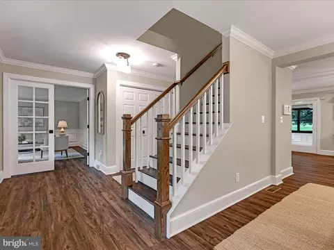 Entry Way - 301 Sarsen Dr, Lititz, PA 17543 photo 9 of 10