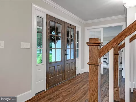 Entry Way - 301 Sarsen Dr, Lititz, PA 17543 photo 1 of 10