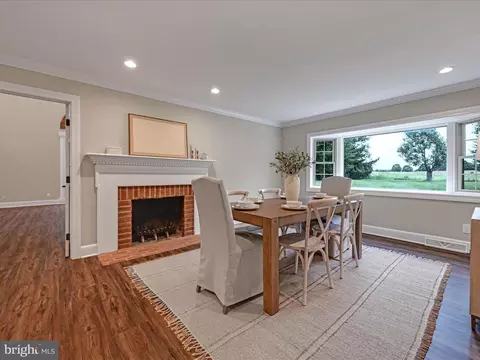 Dining - 301 Sarsen Dr, Lititz, PA 17543 photo 1 of 3
