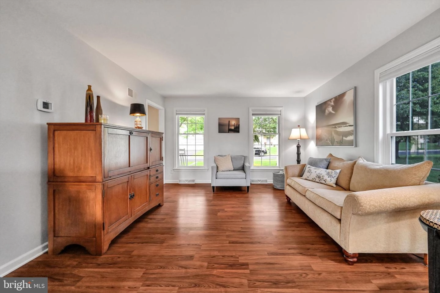 Living - 9 Field Ln, Lititz, PA 17543 photo 1 of 1