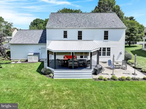 Exterior - 9 Field Ln, Lititz, PA 17543 photo 12 of 13