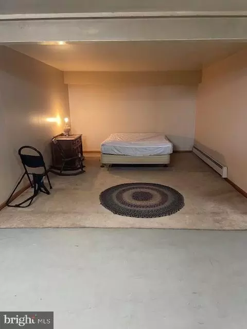 Bedroom - 1339 E Oregon Rd, Lititz, PA 17543 photo 3 of 3