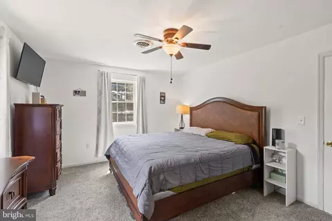 Bedroom - 311 Partridge Dr, Lititz, PA 17543 photo 4 of 6