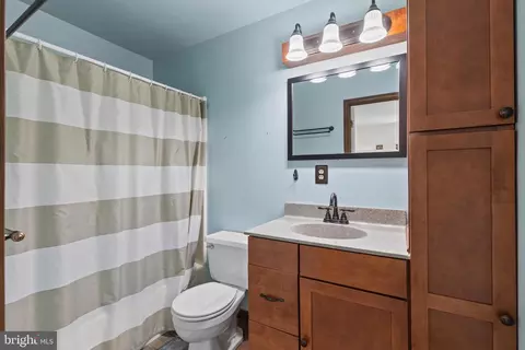 Bath - 311 Partridge Dr, Lititz, PA 17543 photo 1 of 1