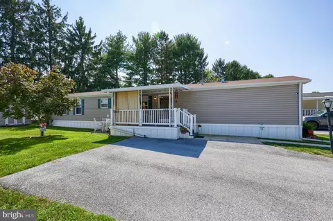 814 Gail Pl, Lancaster, PA 17601