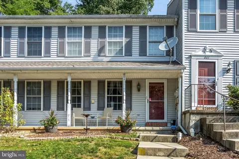 804 Rockwood Dr, Elizabethtown, PA 17022