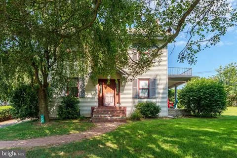 101 Main St, Willow Street, PA 17584