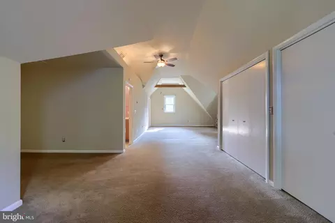 Entry Way - 413 Woodcrest Ave, Lititz, PA 17543 photo 2 of 2