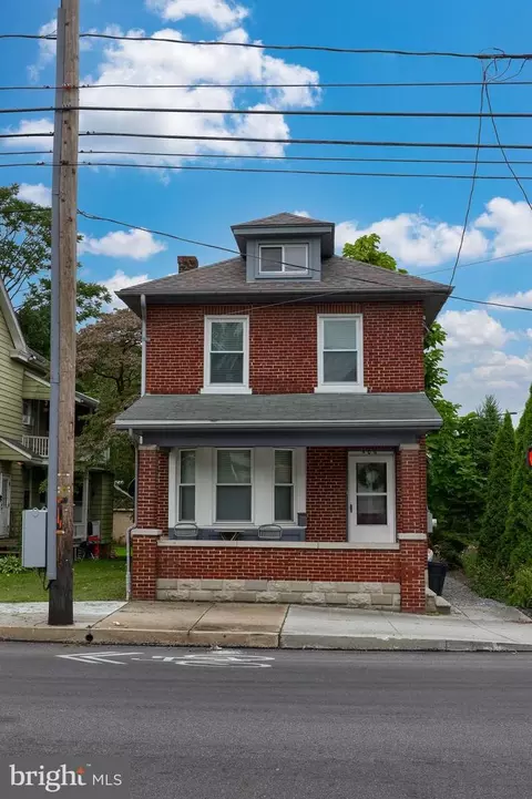 406 S Market St, Elizabethtown, PA 17022
