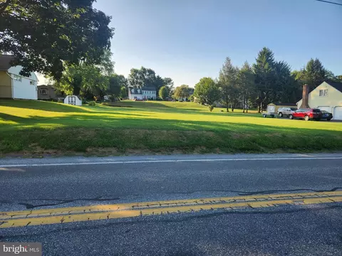 615 Woodcrest Ave, Lititz, PA 17543