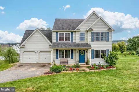 426 Fairview Rd, New Providence, PA 17560