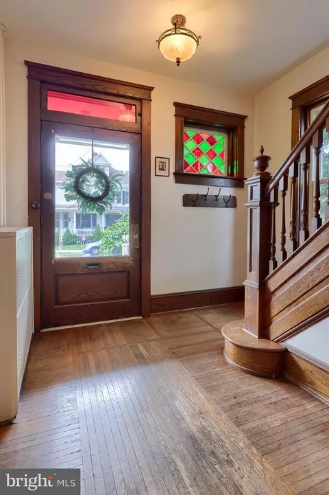 213 S Spruce St, Lititz, PA 17543 photo 9