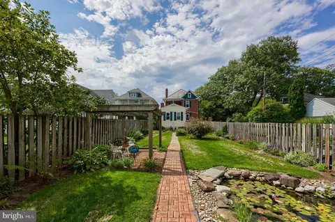 213 S Spruce St, Lititz, PA 17543 photo 51