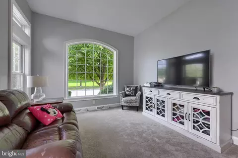 686 Jake Landis Rd, Lititz, PA 17543 photo 9