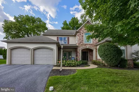 686 Jake Landis Rd, Lititz, PA 17543
