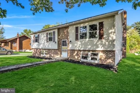 316 Decatur St, Elizabethtown, PA 17022
