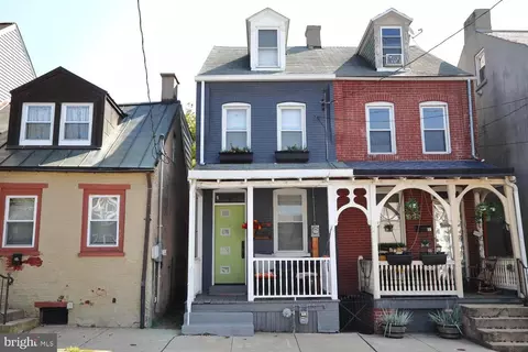 117 Old Dorwart St, Lancaster, PA 17603