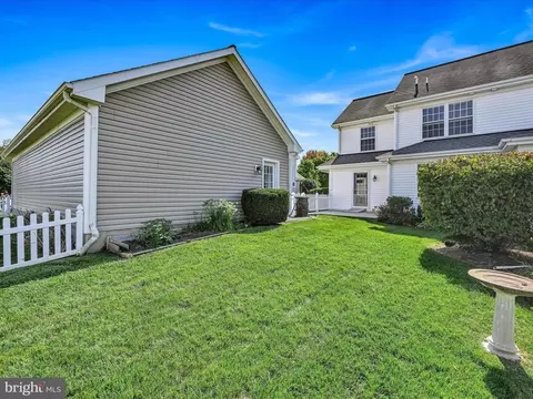 Exterior - 603 Wallingford Rd, Lititz, PA 17543 photo 3 of 5