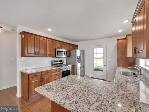 Kitchen - 603 Wallingford Rd, Lititz, PA 17543 photo 2 of 4
