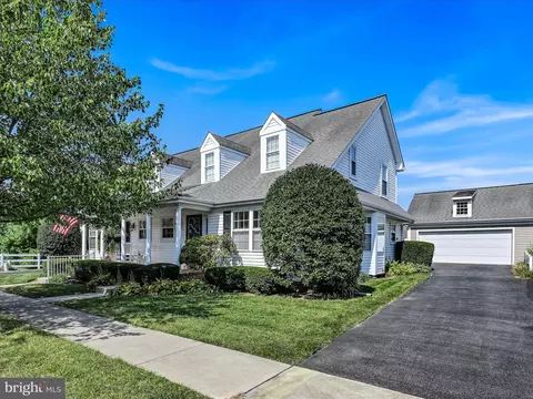 Exterior - 603 Wallingford Rd, Lititz, PA 17543 photo 1 of 5
