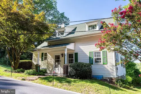 2833 Spring Valley Rd, Lancaster, PA 17601