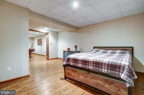 Bedroom - 893 Timberline Dr, Gap, PA 17527 photo 5 of 6