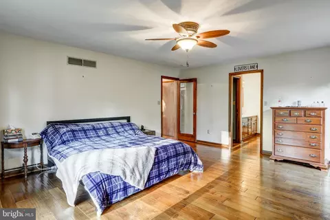 Bedroom - 893 Timberline Dr, Gap, PA 17527 photo 1 of 6
